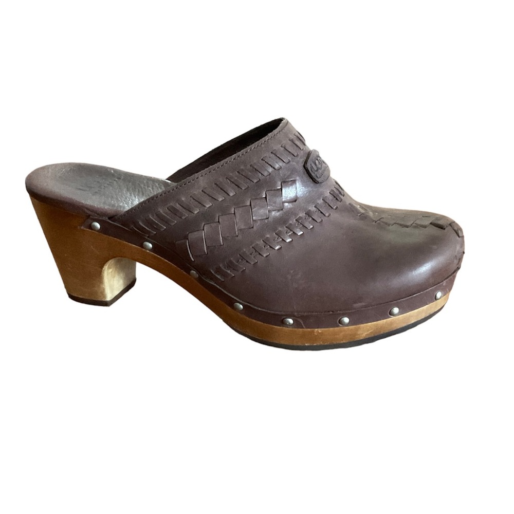 Ugg Vivica 1952 Brown Leather Boho Chic Clog Shoes